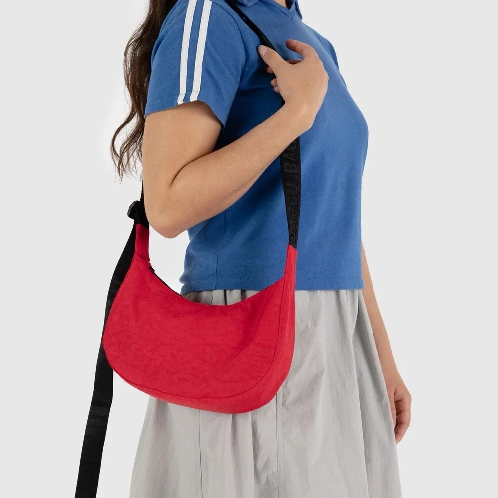 BAGGU Small Crescent Bag Red Nylon Crossbody Shoulder Bag Adjustable Strap Zip